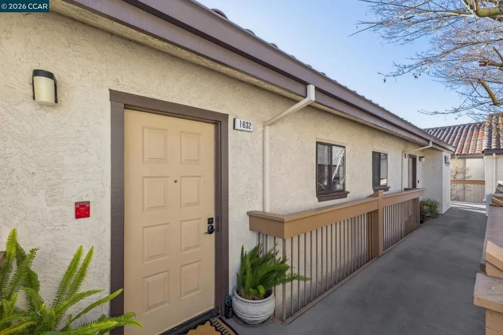 1632 S Villa Way, Walnut Creek, California 94595 home-pic-6