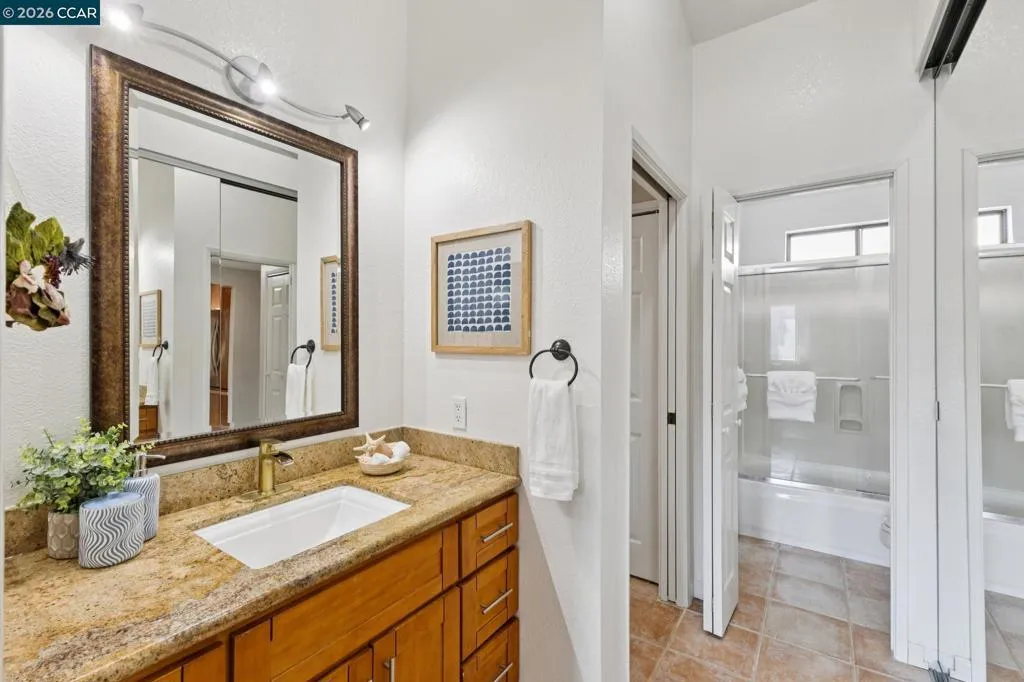 1632 S Villa Way, Walnut Creek, California 94595 home-pic-27