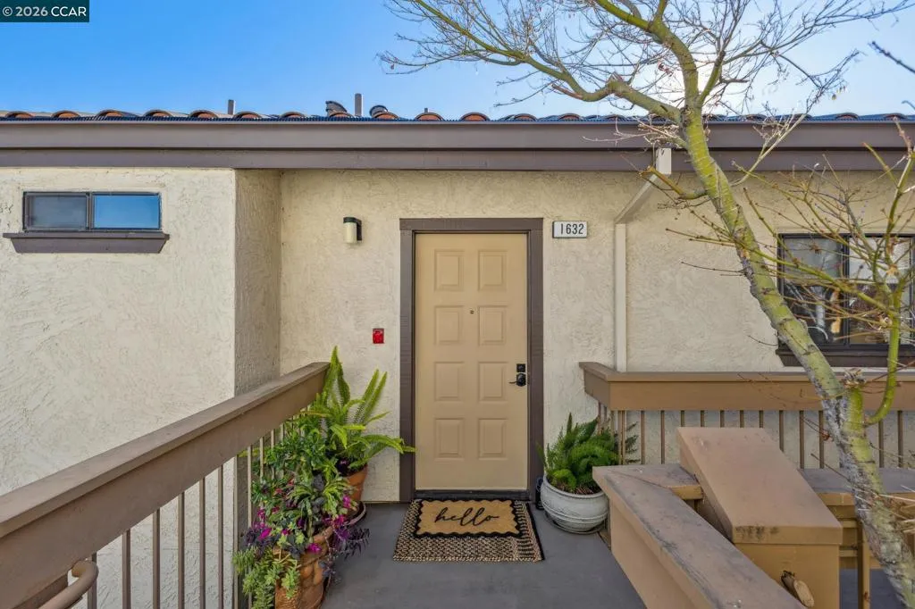 1632 S Villa Way, Walnut Creek, California 94595 home-pic-5