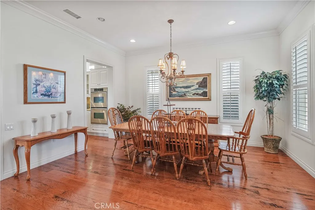 27976 Red Pine Court, Valencia, California 91354 home-pic-7
