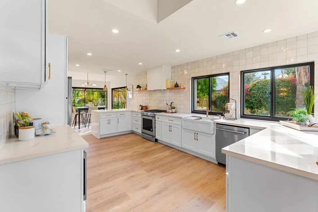 44350 Michigan Court, Indian Wells, California 92210 home-pic-12
