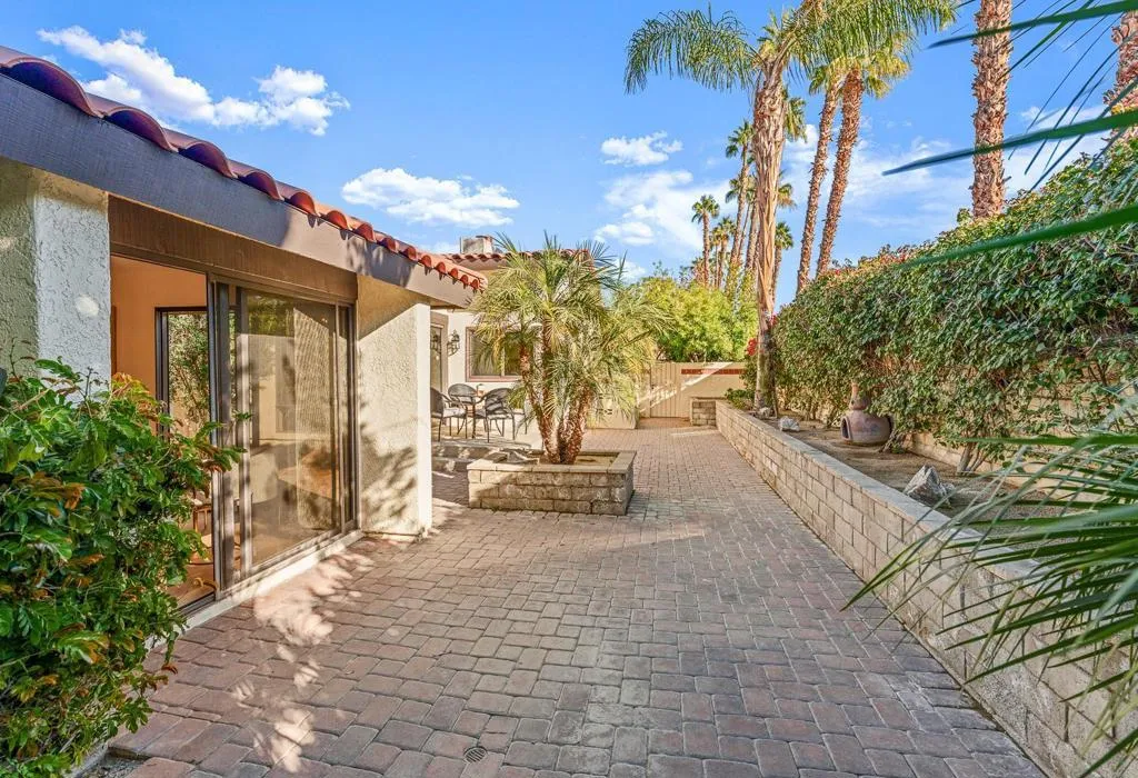 44350 Michigan Court, Indian Wells, California 92210 home-pic-42