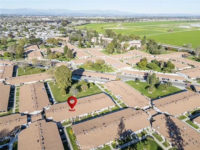 Building 32, Mutual 1