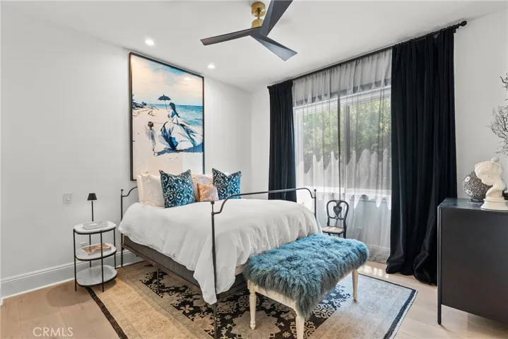23477 Park Colombo, Calabasas, California 91302