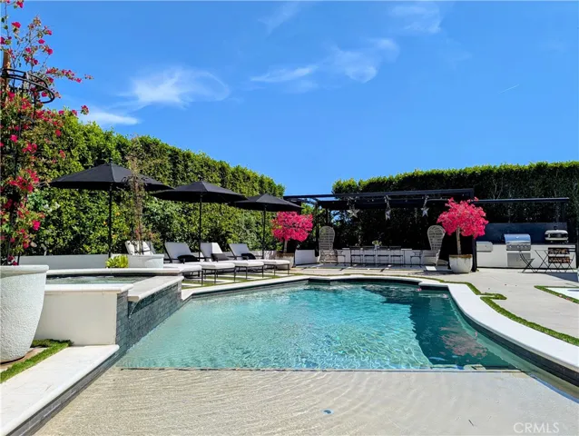 23477 Park Colombo, Calabasas, California 91302