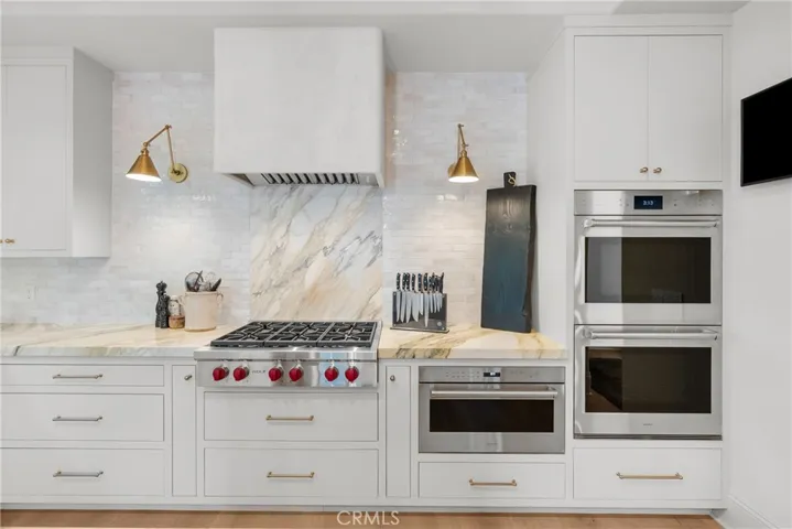 23477 Park Colombo, Calabasas, California 91302