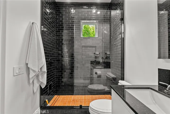 23477 Park Colombo, Calabasas, California 91302