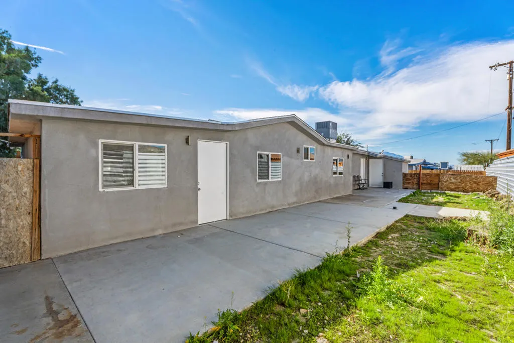 71362 Aurora Road, Desert Hot Springs, California 92241 home-pic-36