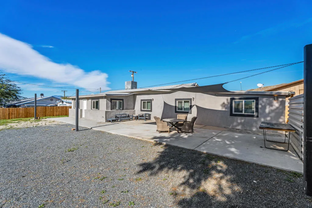 71362 Aurora Road, Desert Hot Springs, California 92241 home-pic-11