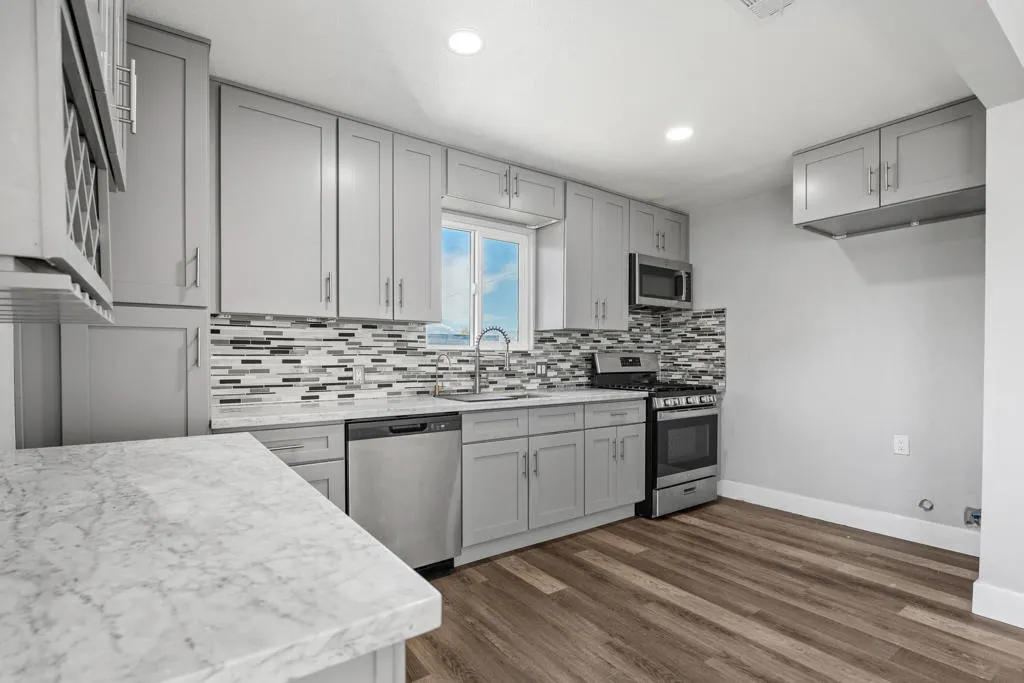 71362 Aurora Road, Desert Hot Springs, California 92241 home-pic-18