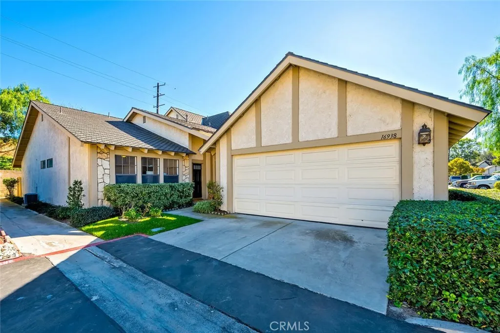 16938 Kawai Court, Fountain Valley, California 92708 home-pic-1