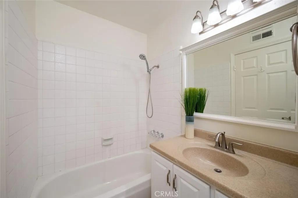 16938 Kawai Court, Fountain Valley, California 92708 home-pic-22