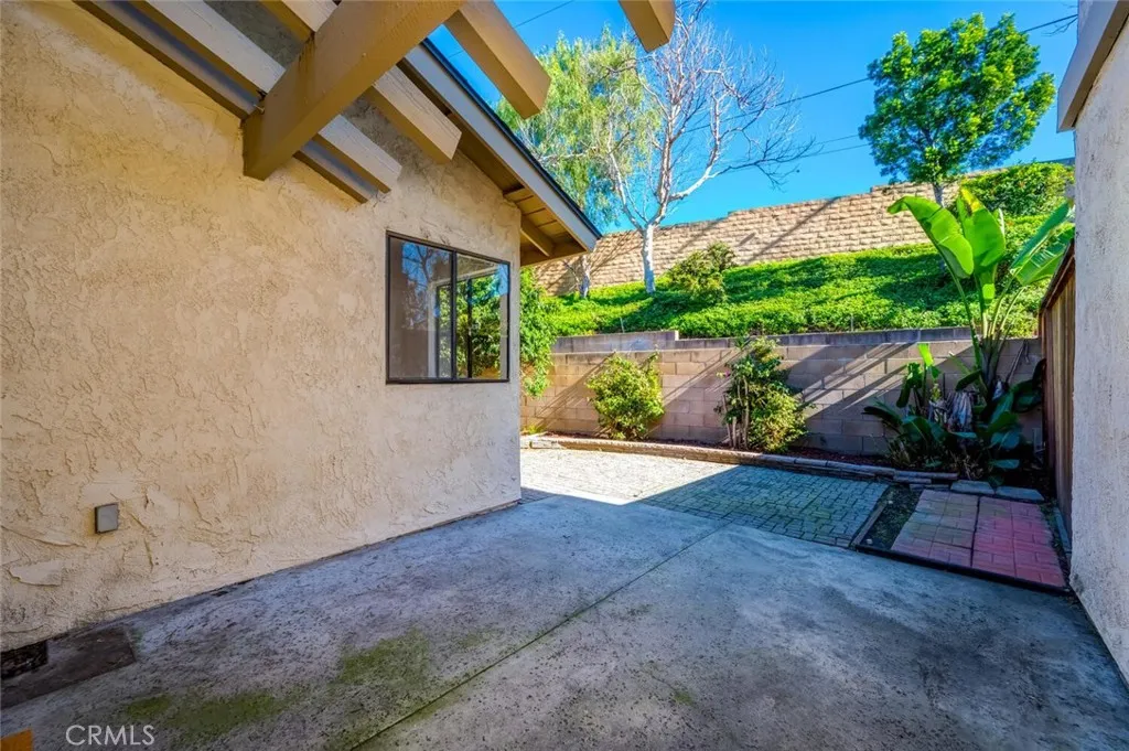 16938 Kawai Court, Fountain Valley, California 92708 home-pic-24