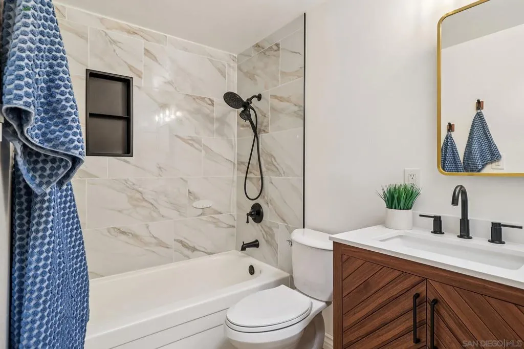 5675 Dartford Way, San Diego, California 92120 home-pic-28