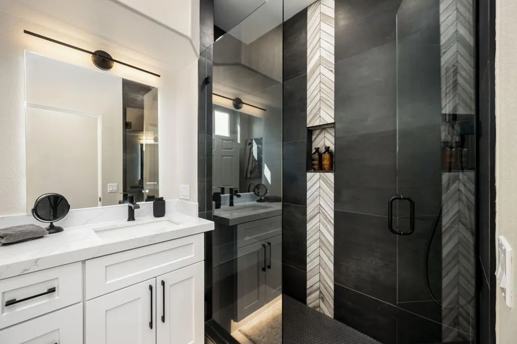 60-web-or-mls-WL_Guaymas_0325_OPMG_060