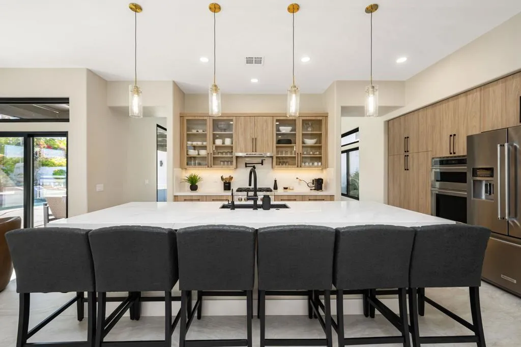 52-web-or-mls-WL_Guaymas_0325_OPMG_052