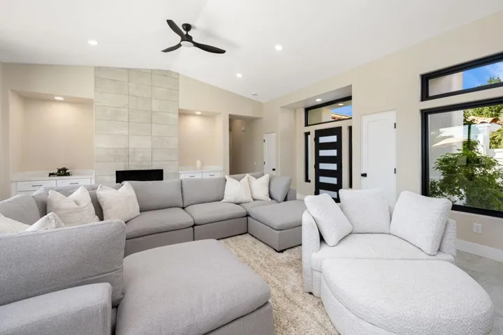 23-web-or-mls-WL_Guaymas_0325_OPMG_023