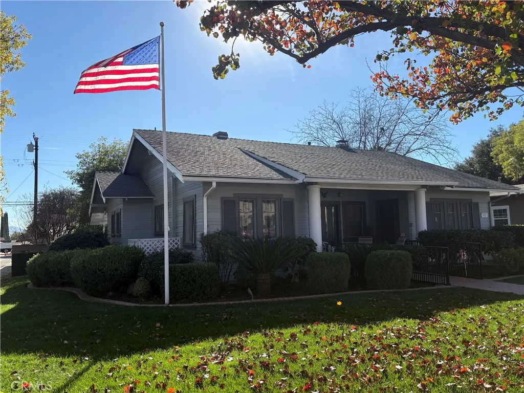 228 E Granada Court, Ontario, California 91764 home-pic-11