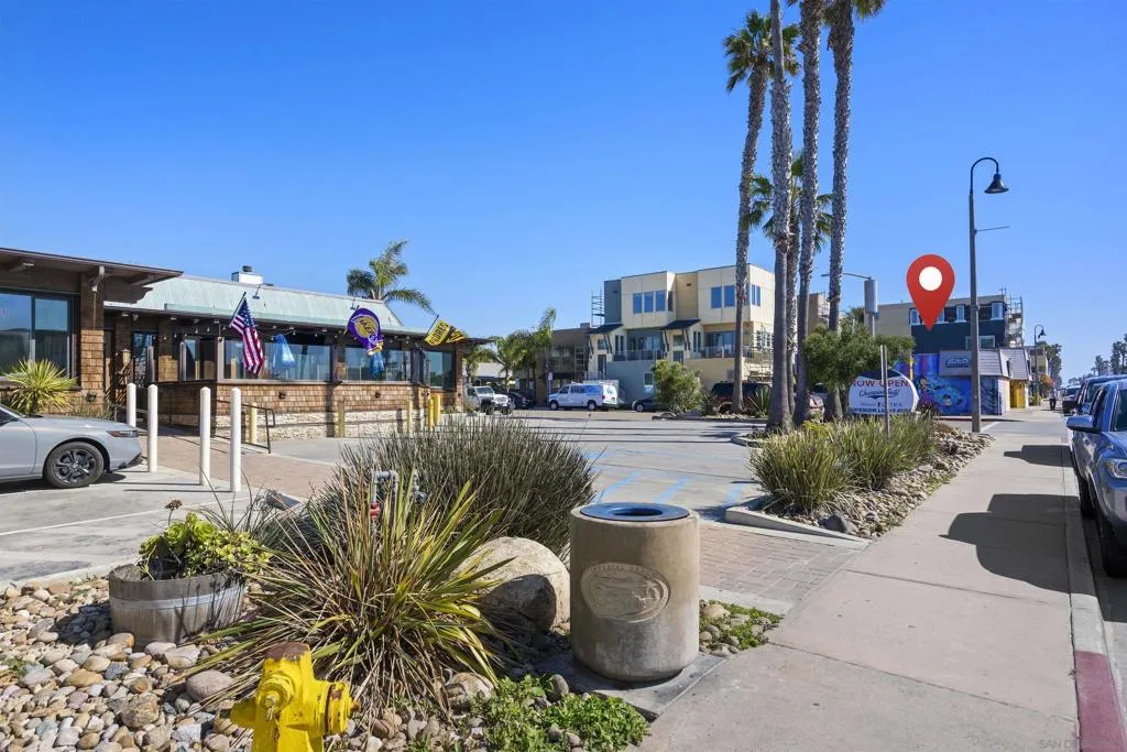 911 Seacoast Drive, Imperial Beach, California 91932 home-pic-14