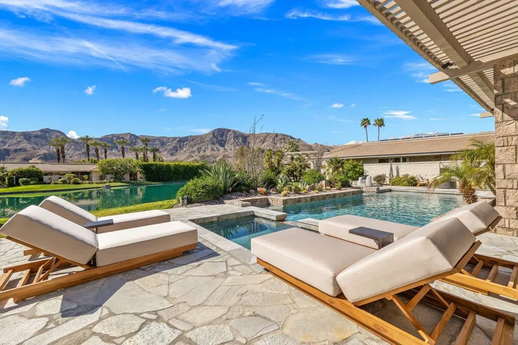 9 Regency Drive, Rancho Mirage, California 92270 home-pic-1
