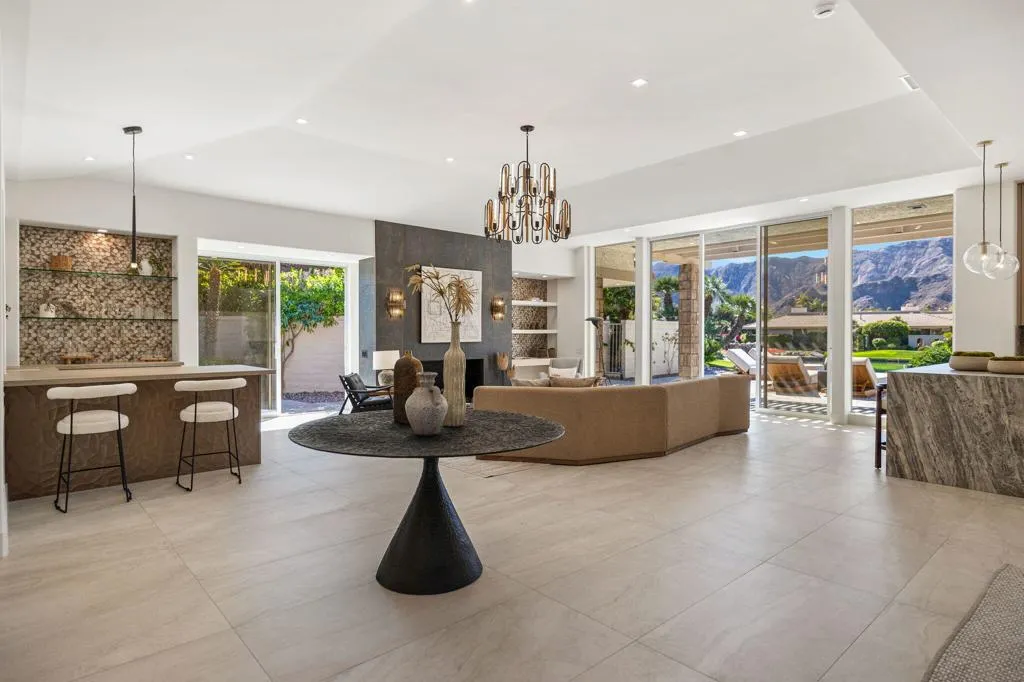 9 Regency Drive, Rancho Mirage, California 92270 home-pic-7
