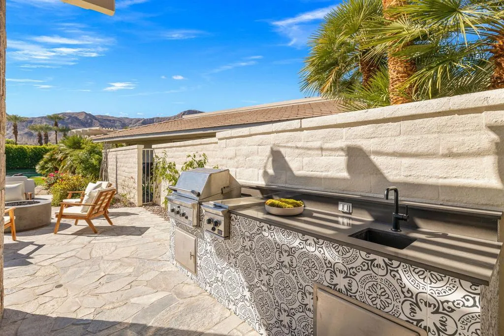 9 Regency Drive, Rancho Mirage, California 92270 home-pic-72