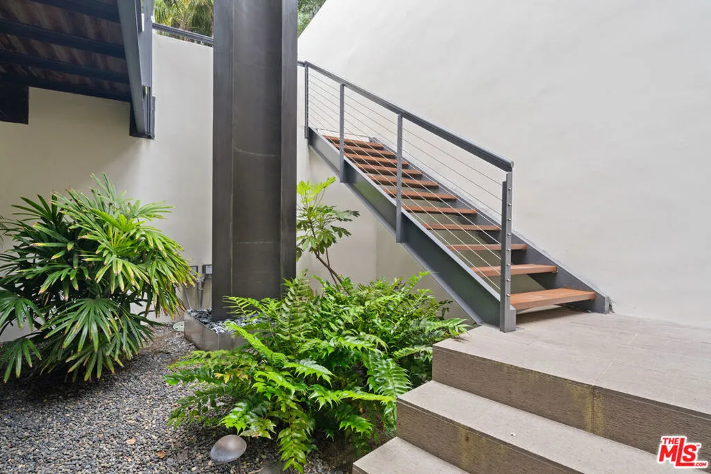 First floor walkway