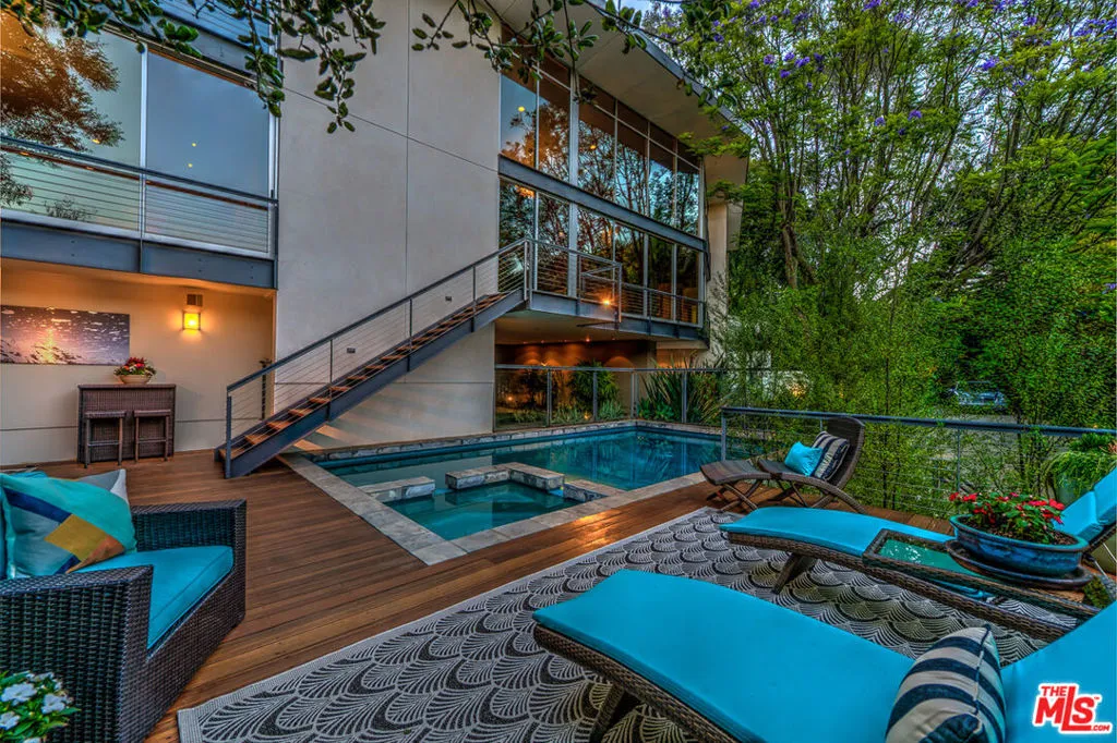 Pool area