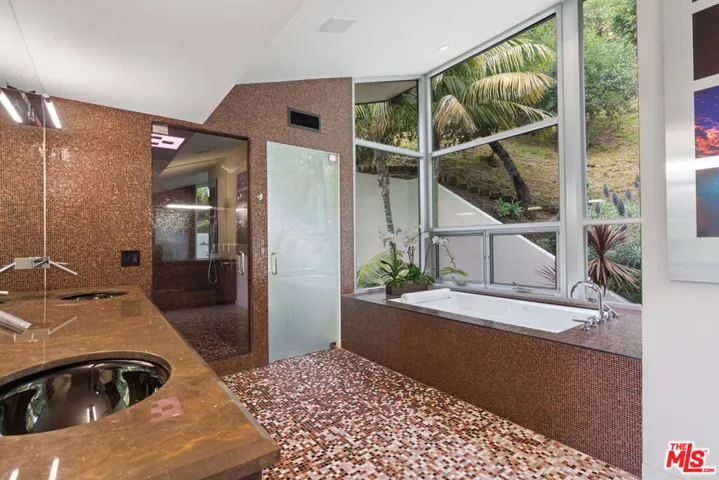 Primary ensuite bathroom