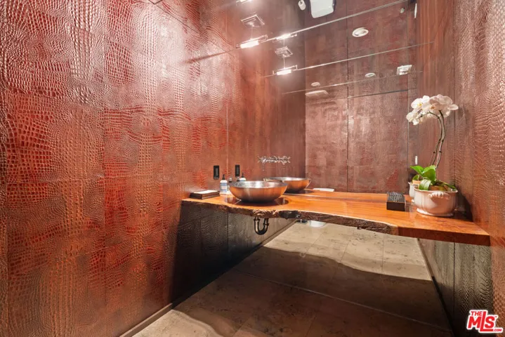 Main floor bathroom