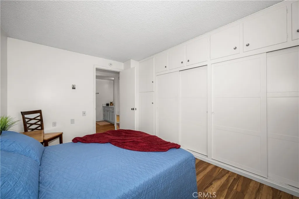 1981 Mckinney Way 14k, Seal Beach, California 90740 home-pic-25