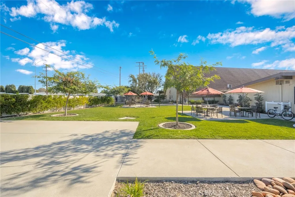 1981 Mckinney Way 14k, Seal Beach, California 90740 home-pic-45