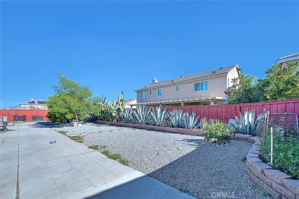 467 La Boca, San Jacinto, California 92582 home-pic-43