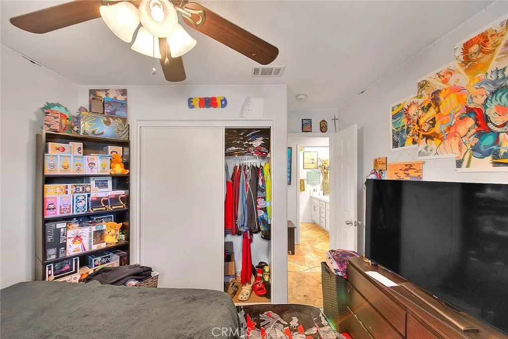 467 La Boca, San Jacinto, California 92582 home-pic-27