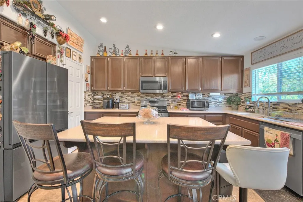 467 La Boca, San Jacinto, California 92582 home-pic-11