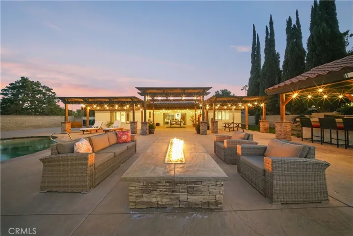 16524 Rancho Escondido Drive, Riverside, California 92506