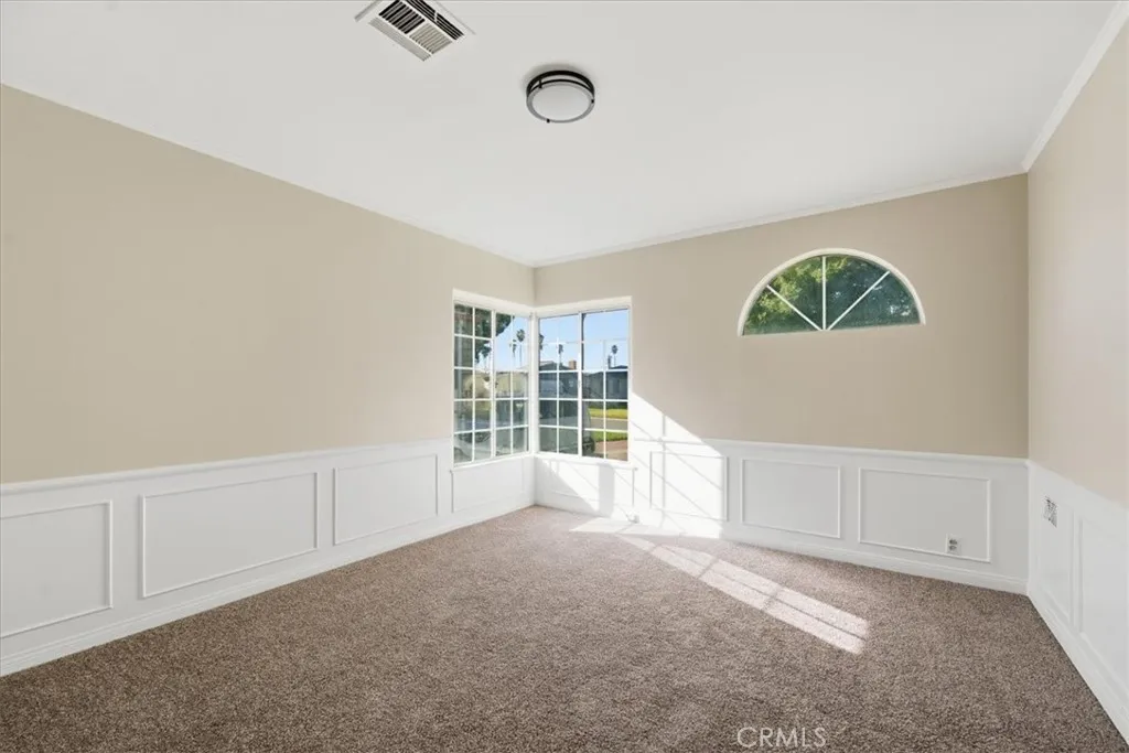 6044 Elenor Street, Riverside, California 92506 home-pic-20