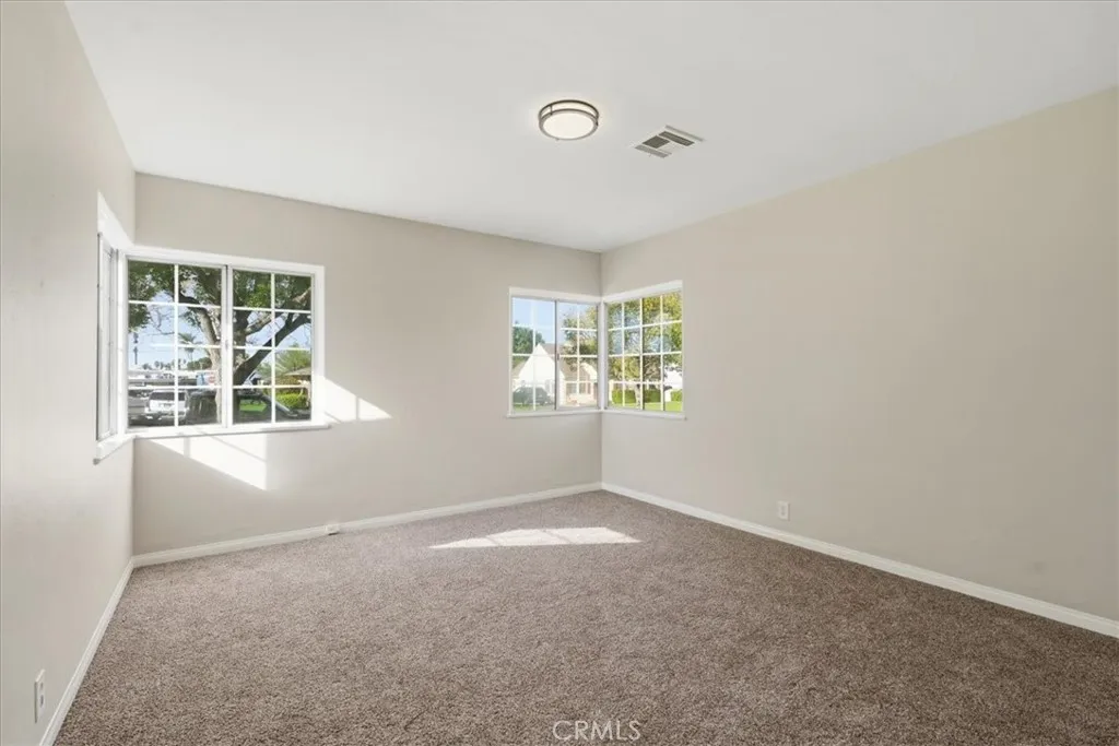 6044 Elenor Street, Riverside, California 92506 home-pic-27