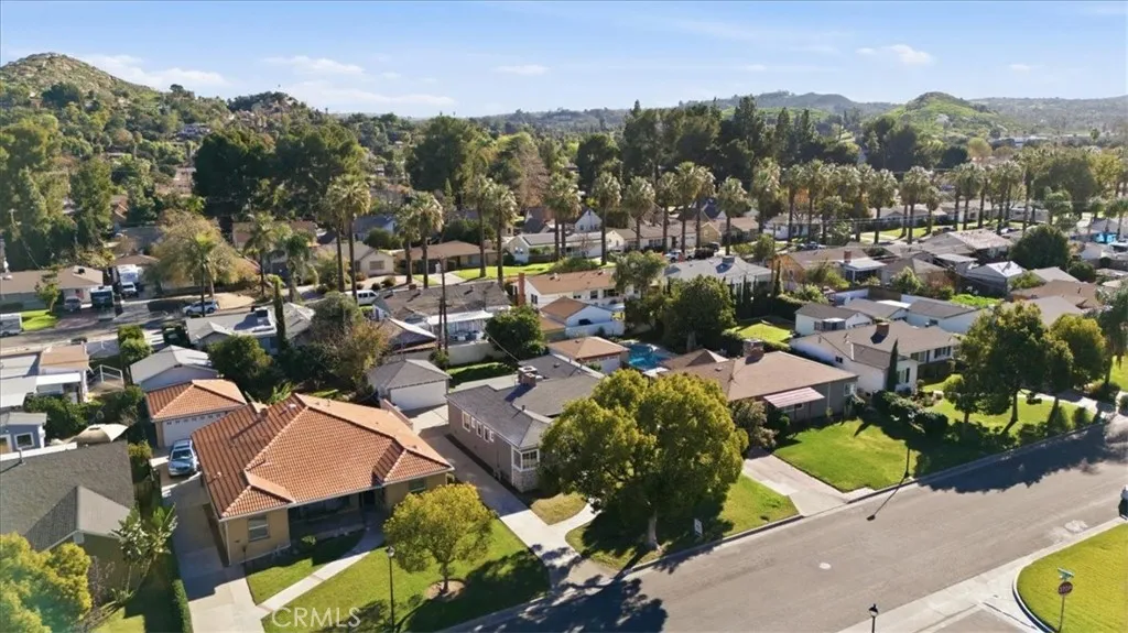 6044 Elenor Street, Riverside, California 92506 home-pic-51