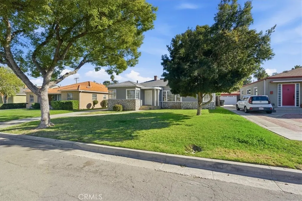 6044 Elenor Street, Riverside, California 92506 home-pic-3