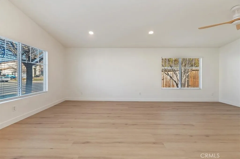 37258 Huckaby, Murrieta, California 92562 home-pic-6