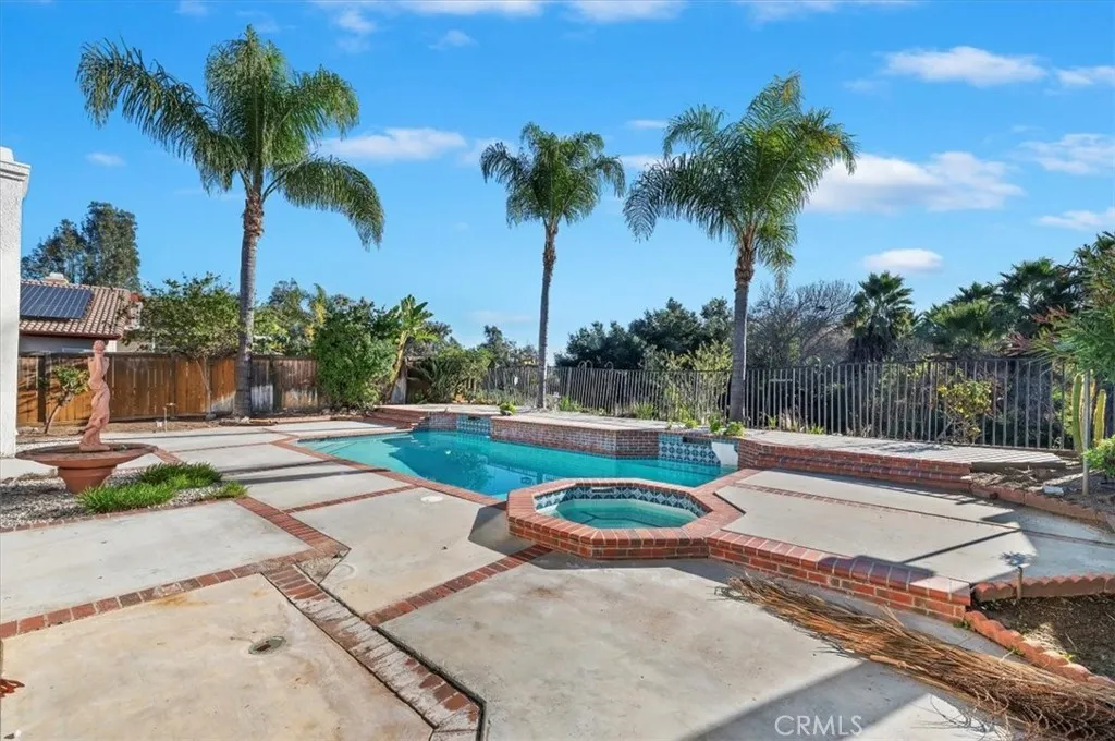 37258 Huckaby, Murrieta, California 92562 home-pic-37