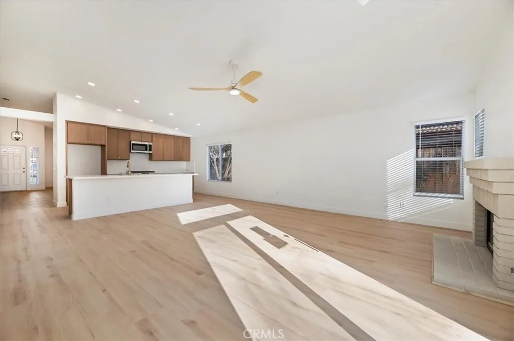 37258 Huckaby, Murrieta, California 92562 home-pic-19