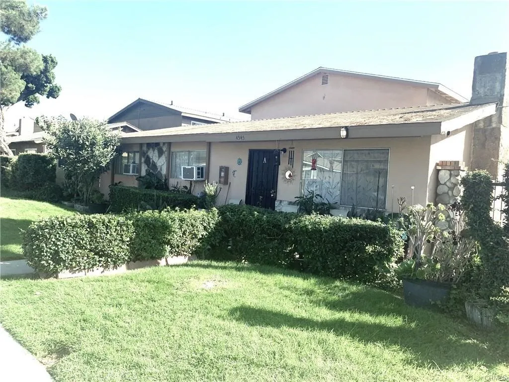 4545 Canoga Street, Montclair, California 91763 home-pic-1