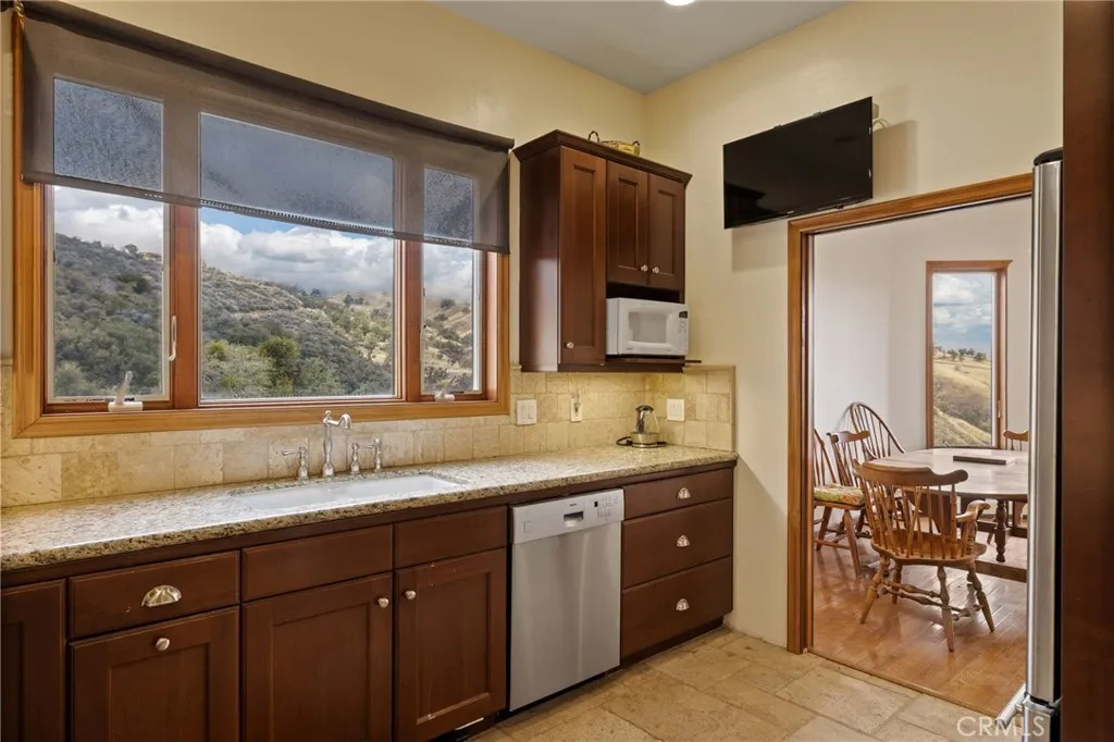 6641 Digier, Lebec, California 93243 home-pic-18