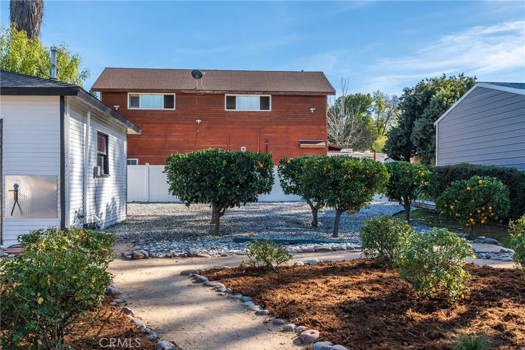 1029 W Palm, Redlands, California 92373 home-pic-35