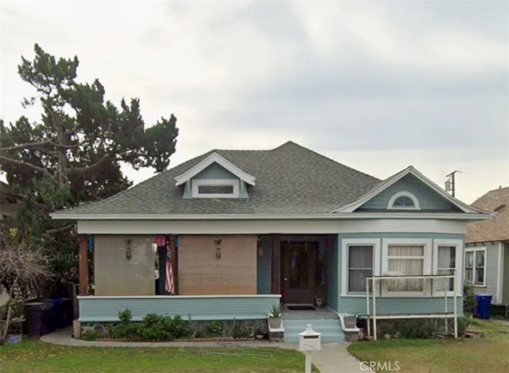 240 E Kingsley, Pomona, California 91767 home-pic-1