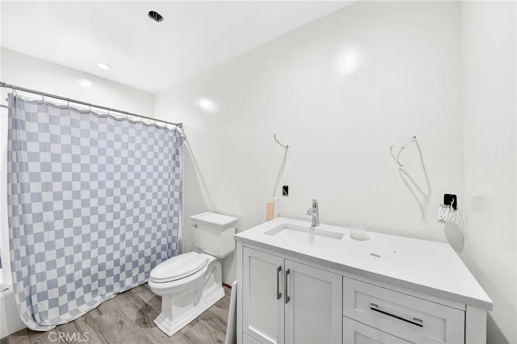 1661 256th Street, Harbor City, California 90710 home-pic-12