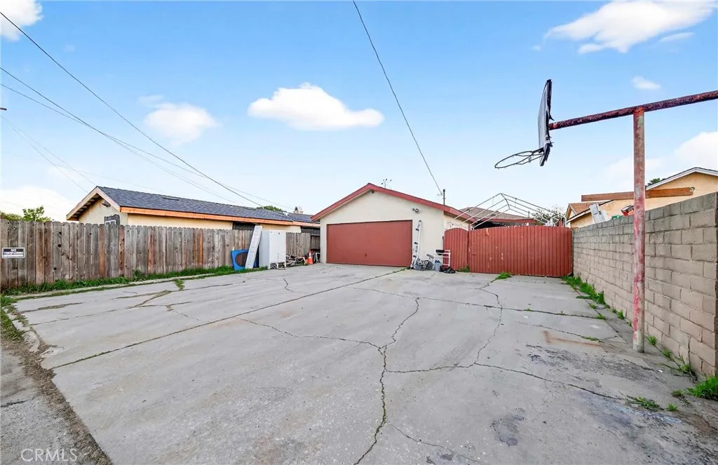 1661 256th Street, Harbor City, California 90710 home-pic-13