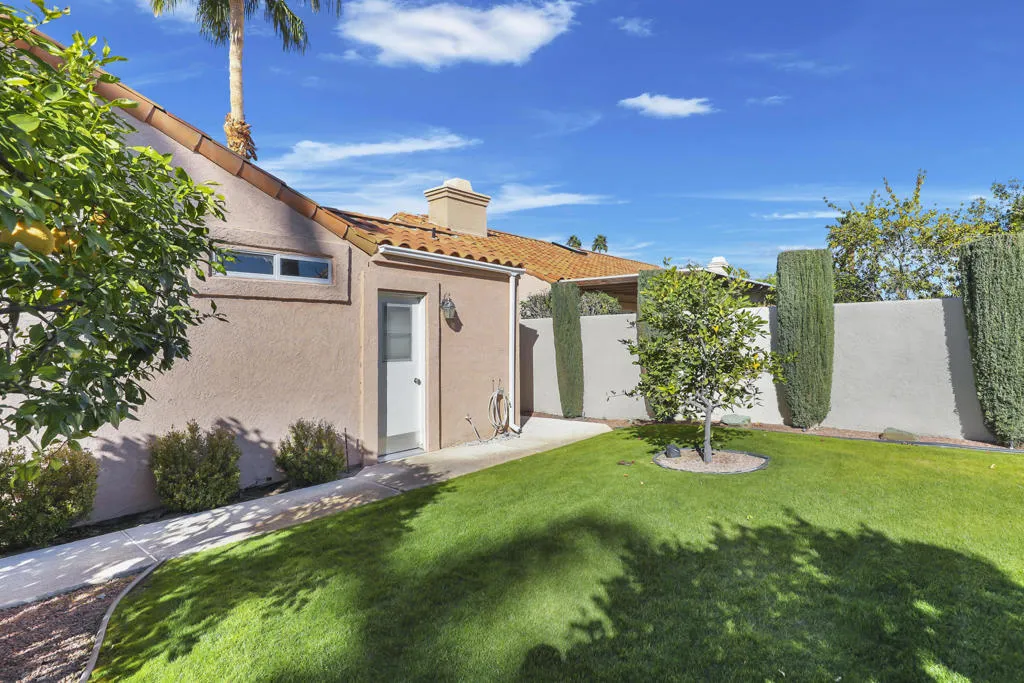 56554 Avenida Del Sol, Cathedral City, California 92234 home-pic-32